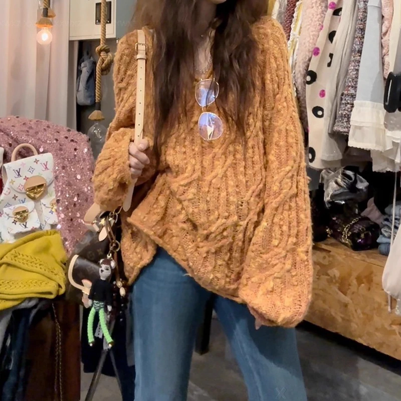 2025秋季新款法式气质麻花编织V领长袖针织衫上衣女宽松套头毛衣