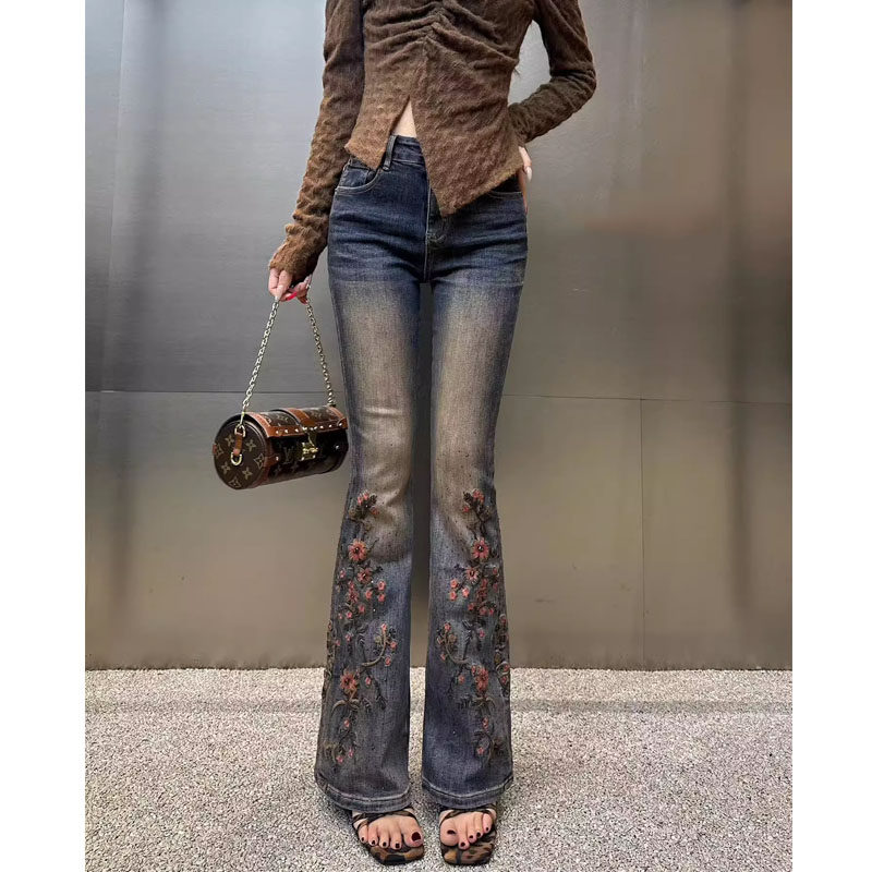 微喇复古植绒牛仔裤女刺绣烫钻