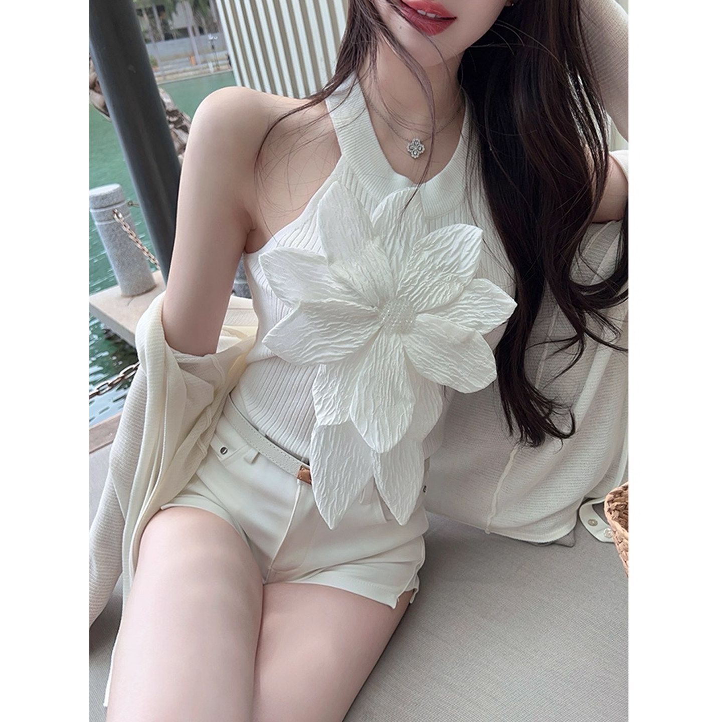 针织背心女外穿露肩立体花朵上衣