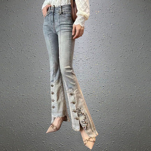 2026早春新款微喇牛仔裤女小个子高腰显瘦不规则开叉喇叭长裤子