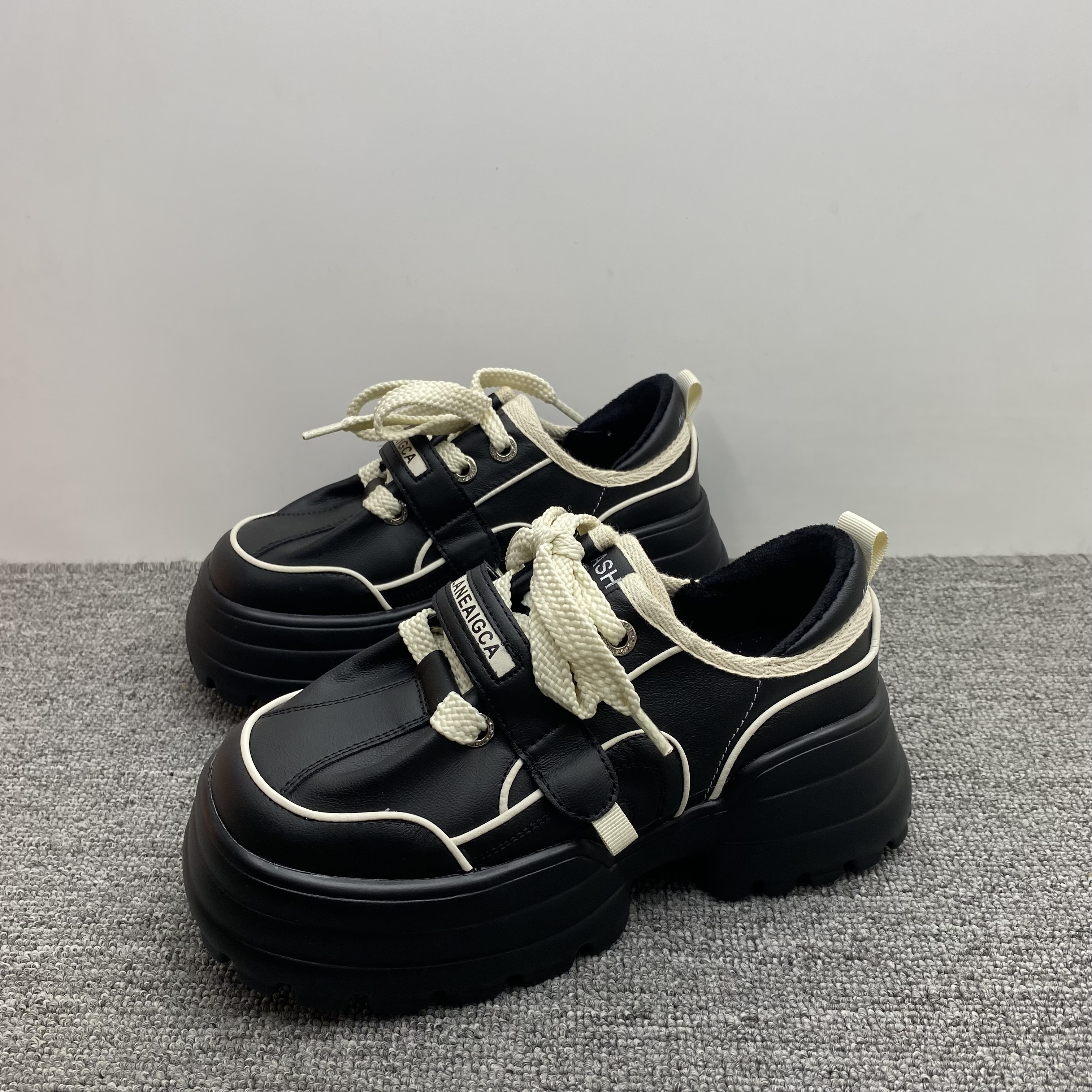 冬季新款真皮加绒女鞋小个子增高