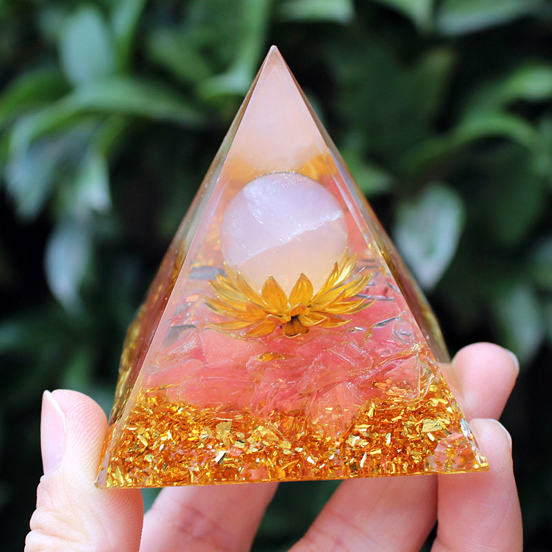 跨境爆款粉水晶球水晶碎石金字塔家居树脂滴胶手工艺品桌面摆件,家居饰品,桌面摆件,淘宝优惠券,粉丝福利购,淘宝优惠卷