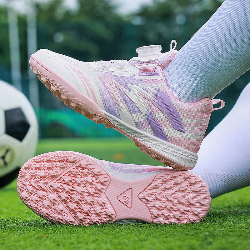 女童足球鞋初学者小学生儿童碎钉训练鞋女孩旋转扣体育课专用球鞋