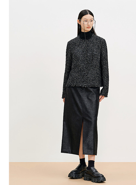 【天猫臻选】AUM噢姆春季圆领气质黑色羊毛肌理短款小香风外套女