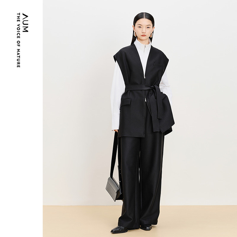 【轻松套装】AUM噢姆冬季休闲V领双头拉链收腰马甲黑色阔腿裤长裤,女装/女士精品,时尚套装,淘宝优惠券,粉丝福利购,淘宝优惠卷