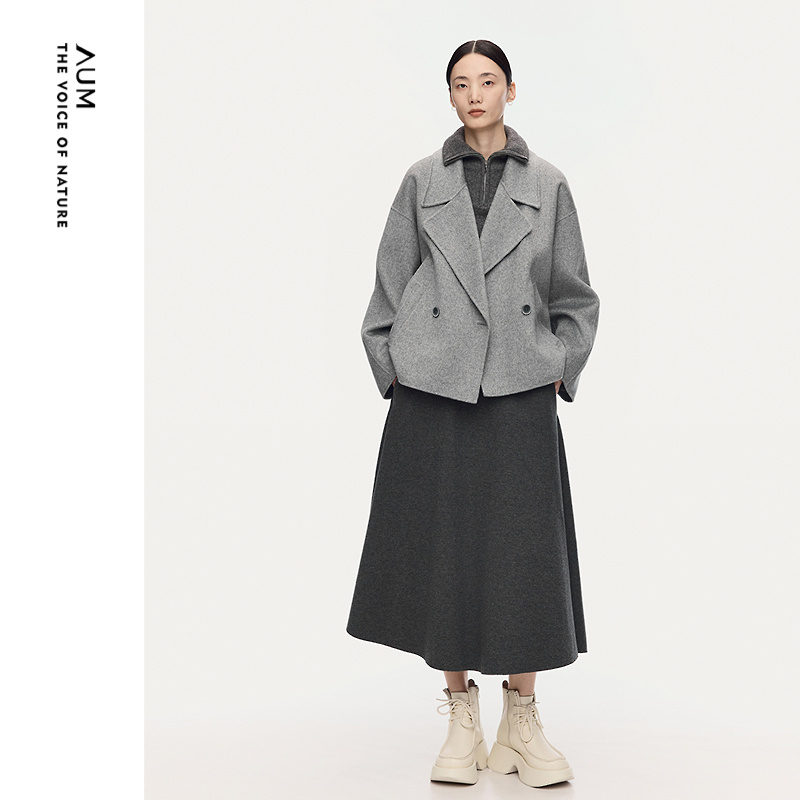 【商场同款】AUM噢姆2025年冬季新款细羊毛双面呢宽松大翻领外套