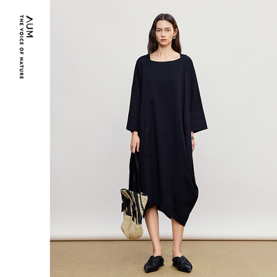 【天猫臻选】AUM噢姆2026年春季新款棉感不规则分割花苞连衣裙女