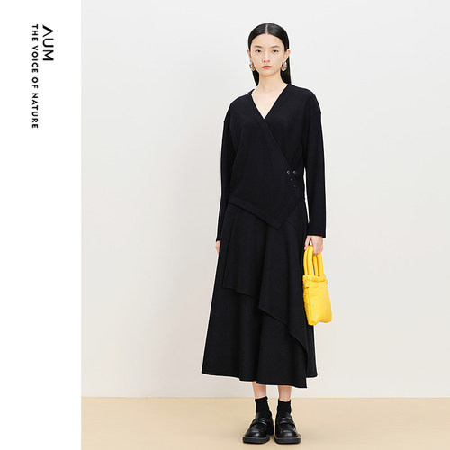 【商场同款】AUM噢姆冬季可机洗毛锦针织呢中式斜门襟黑色上衣女