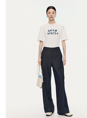 【大秀同款】AUM噢姆2025年冬季新款羽柔棉微落肩中袖白色T恤上衣