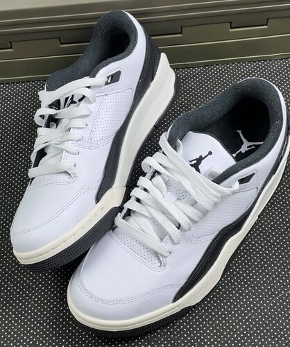 耐克Nike Air Jordan 1 Low AJ1白黑低帮复古篮球鞋HF3255-112