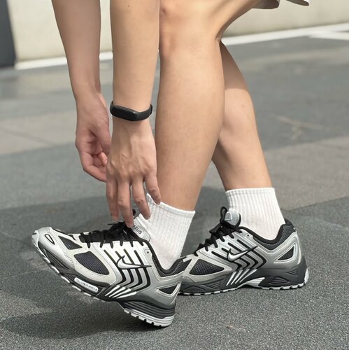 Nike Air Pegasus减震耐磨透气低帮跑步鞋 男款 银色HQ5403-001