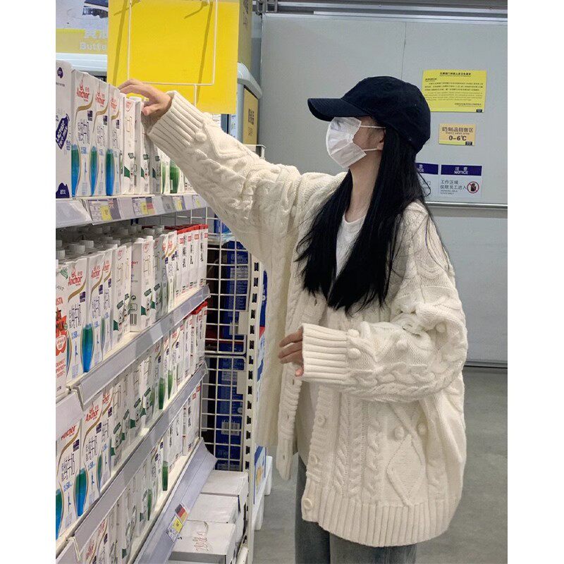 日系复古慵懒风宽松针织开衫女早秋高级感温柔软糯糯麻花毛衣外套