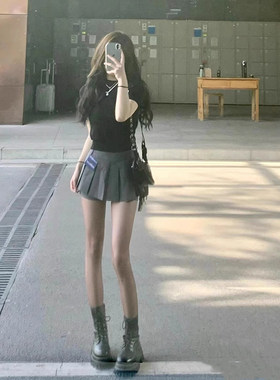 搭配一整套别致甜辣上衣裙子套装