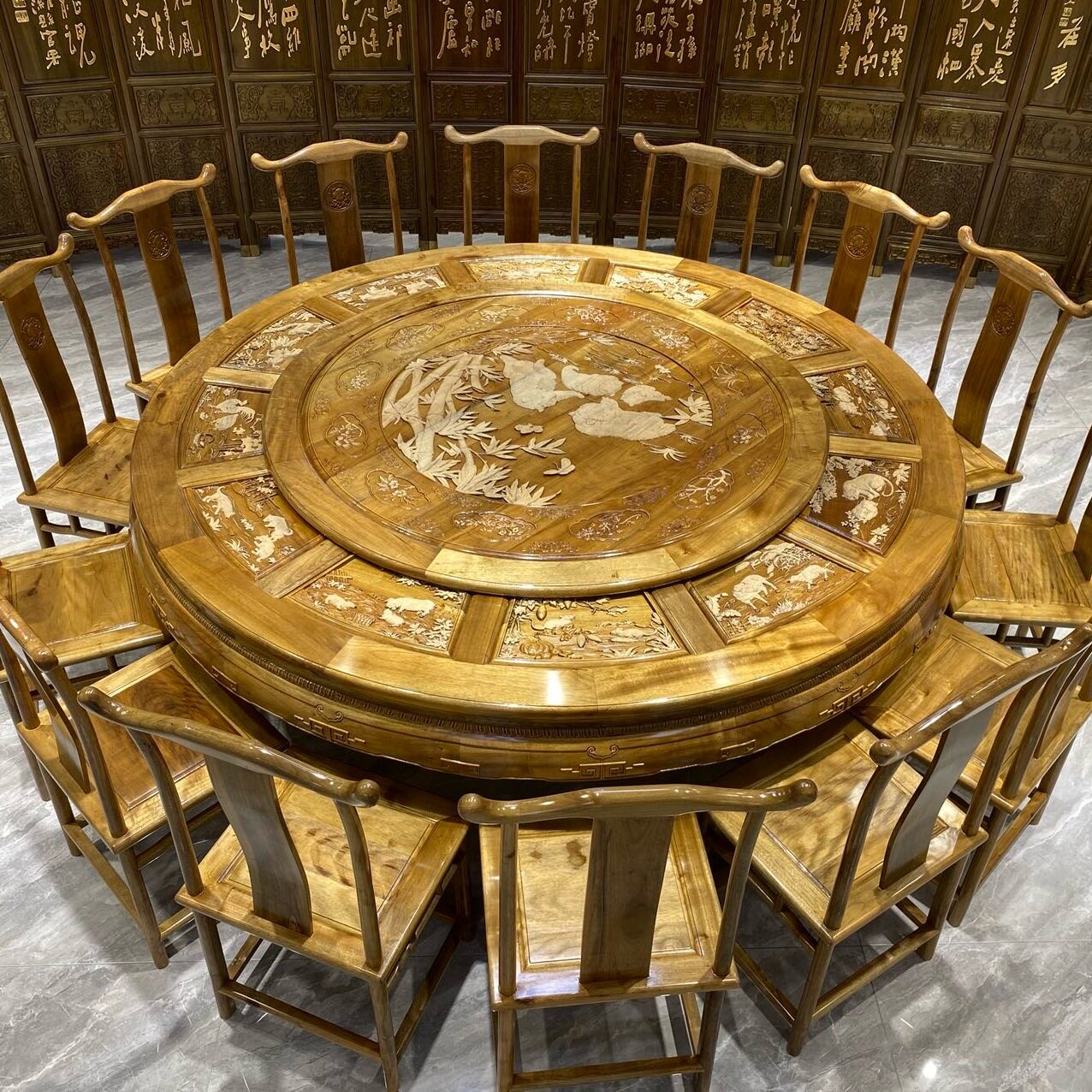 金丝楠木大圆桌带转盘实木餐桌