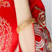 Vòng tay vàng 18K chính hãng Hồng Kông miễn thuế Vàng Vòng tay hoa rỗng 18K - Vòng đeo tay Cuff