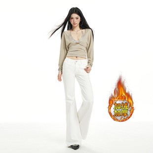 白色不贴腿微喇牛仔裤女长裤秋冬加绒加厚高腰显瘦弹力宽松喇叭裤