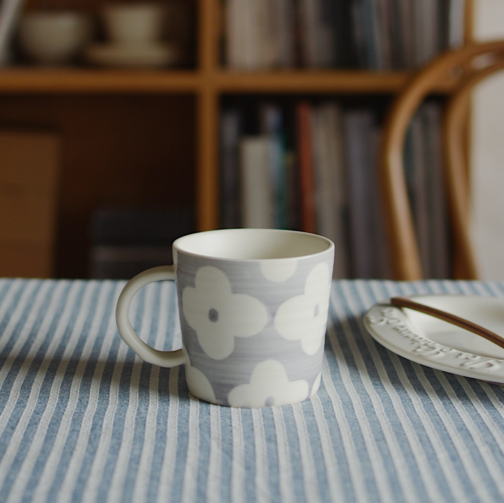 收集时光 camus say灰色花花马克杯 陶瓷水杯咖啡杯早餐杯 包邮