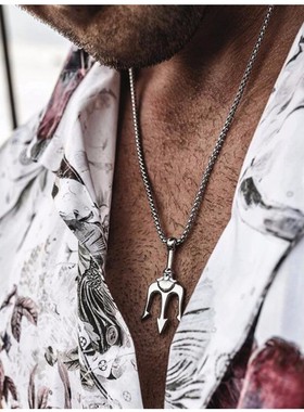 钛钢海王三叉戟吊坠男霸气嘻哈简约挂件个性项链女潮配饰