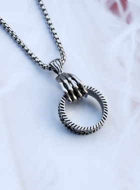 男士朋克风复古骷髅钛钢吊坠项链