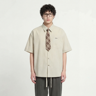 From Mars The weather is getting cooler, short-sleeved shirt