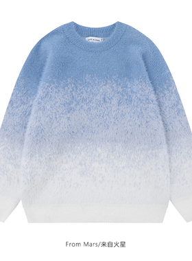From Mars The snow fell slowly, round collar sweater
