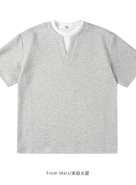 From Mars Can't figure out short-sleeved T-shirts anymore