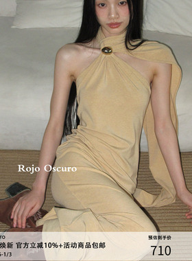 Rojo oscuro智惠美人重磅羊毛围巾挂脖露背性感连衣裙高级感长裙