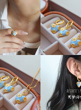 新款百搭高级感珐琅花朵爱心项链