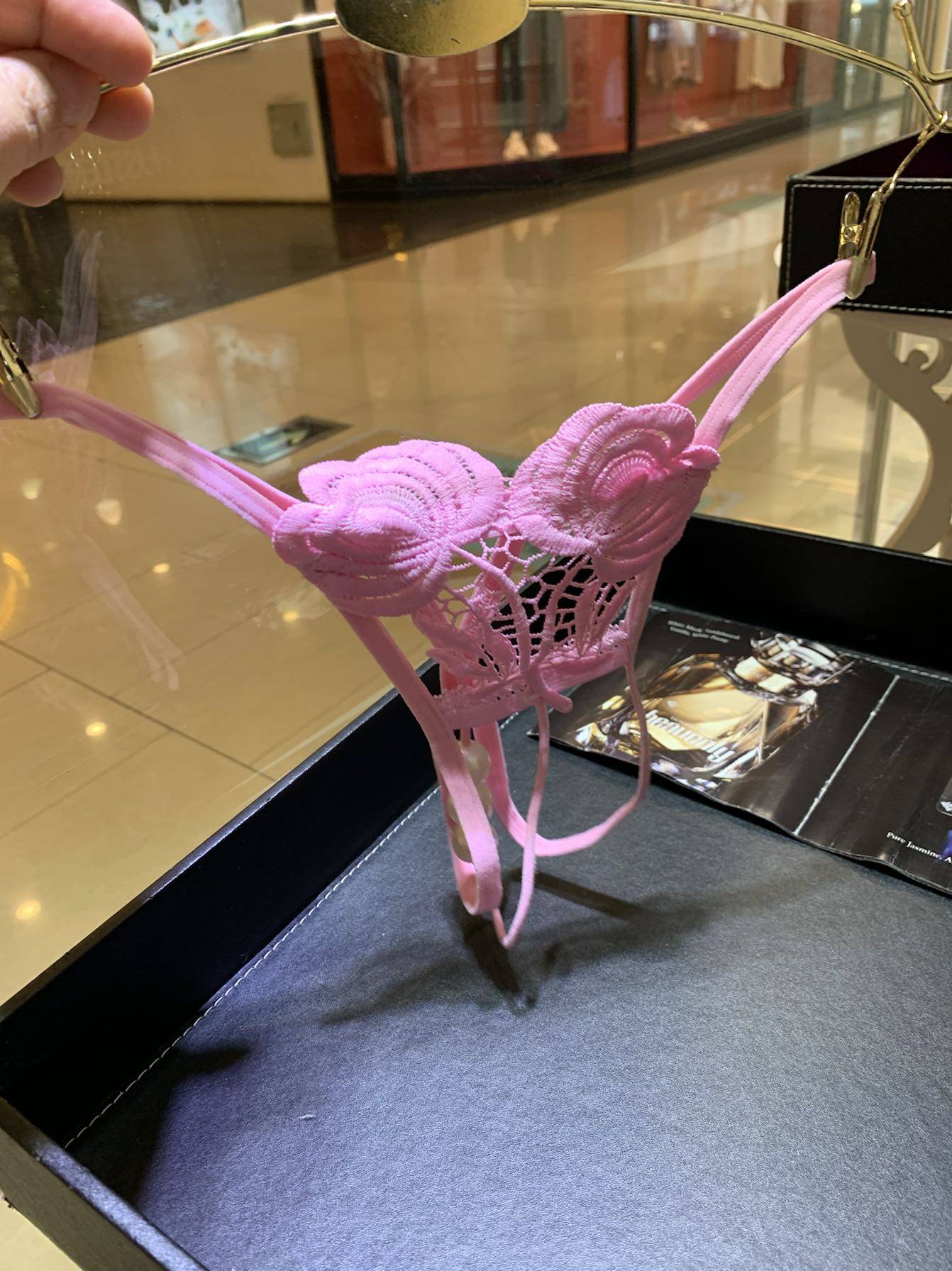 珠子内裤欧美女士珍珠丁字裤玫瑰花性感火辣镂空T裤