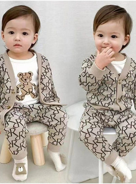 秋冬宝宝三件套潮款卡通