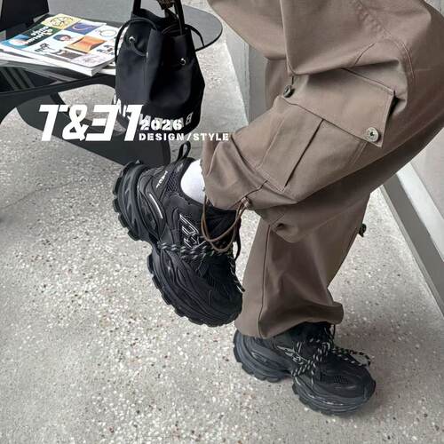 T31女鞋2026秋季新款休闲厚底老爹鞋时髦穿搭运动增高轻便老爹鞋