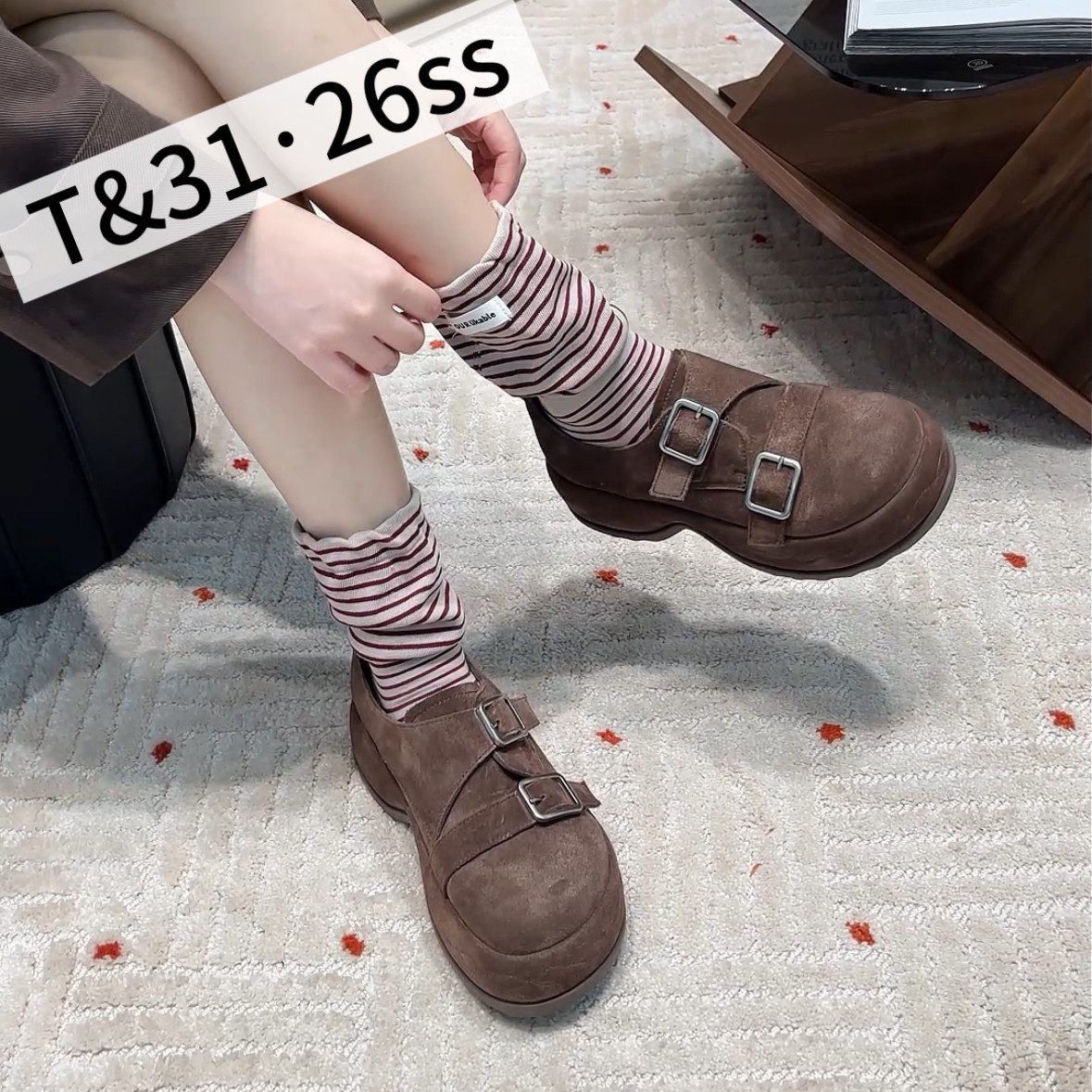 T31女鞋2026秋季英伦风皮带扣勃肯鞋女新款增高圆头魔术贴乐福鞋