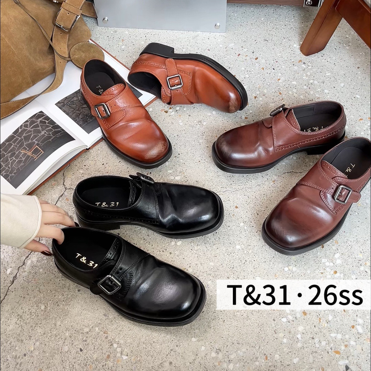 T31女鞋2026秋季新款老钱风真皮复古德比鞋女时髦做旧休闲乐福鞋