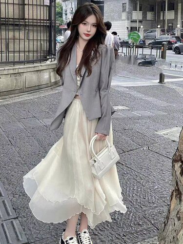 时尚减龄上衣半身裙三件套女夏秋