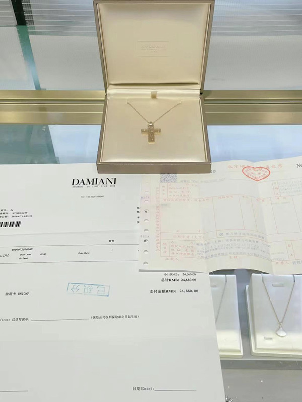 二手真品99新damiani玳美雅18k玫瑰金钻石十字架项链