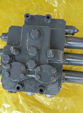 柳工装载机856H 855N 856T 862H 866H 870H 886 890分配阀61C0023
