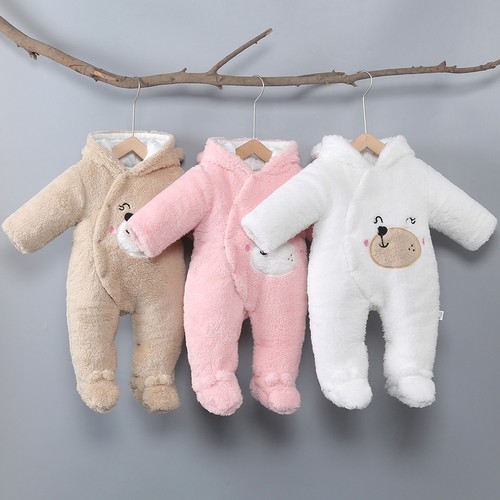 婴儿连体女宝宝秋冬装新生儿衣服