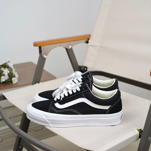 VANS舒适休闲鞋百搭低帮板鞋