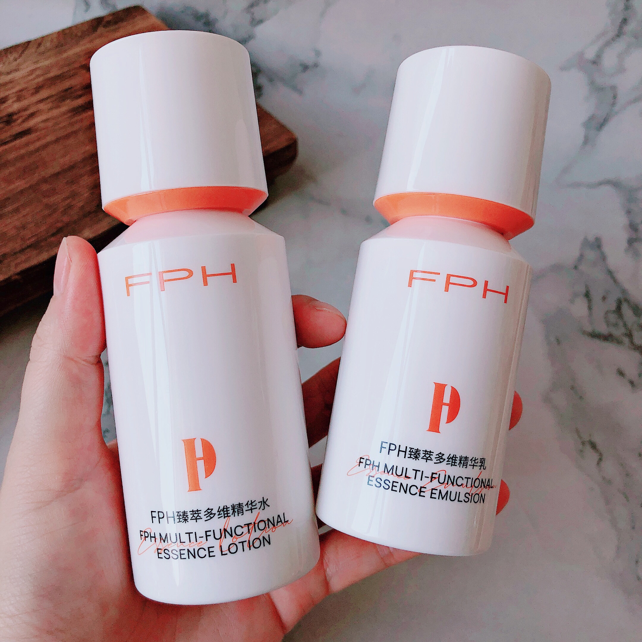 精简水乳组合~F家臻萃多维精华水精华乳保湿舒缓面部护肤品爽肤水
