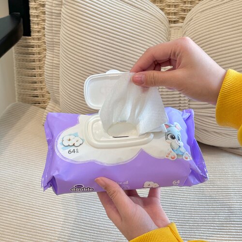 外贸出口~Violeta多功能湿巾清新柔软不伤肤水润保湿64片/包