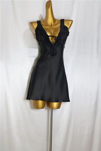 性感显瘦PP缎面v领连衣裙182期 气质修身 飞成家女装 时尚