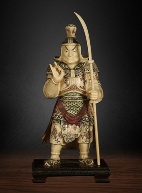 持刀武士实木猛犸古彩工艺