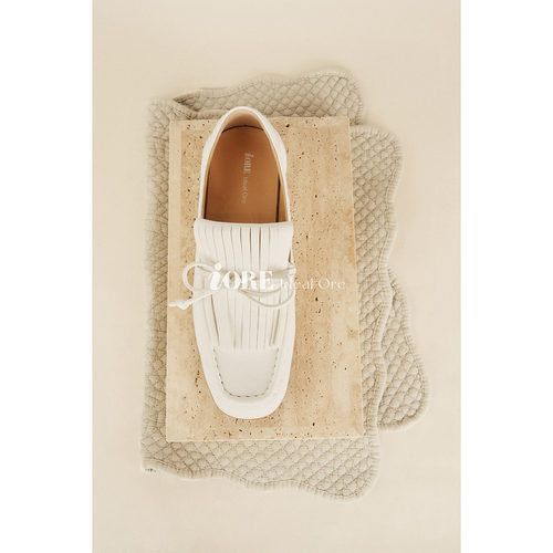 IORE理想矿石流苏蝴蝶结平底单鞋