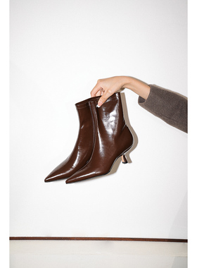 IORE理想矿石原创 果敢与自信 极简气质尖头皱牛油皮细跟高跟短靴