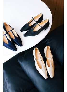 IORE理想矿石设计师原创 简约气质拱顶结构层次T型带玛丽珍单鞋