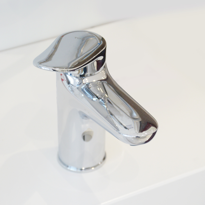 toto洗脸盆冷热混合水嘴