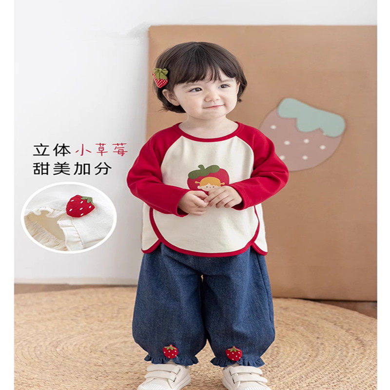 婴幼儿春季新款草莓灯笼裤牛仔裤