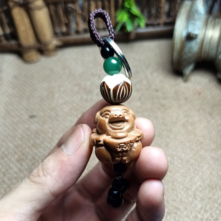 小猪钥匙扣吉祥物个性挂件桃木