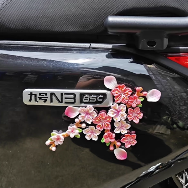 适用于九号n385c樱花贴纸3d立体桃花贴m95cm75m85车标电动车装饰