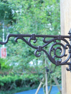 田园户外阳台墙钩熟铁挂篮蜘蛛兰花支架钩墙花架红灯笼架